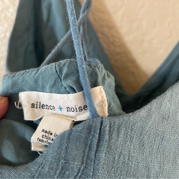 Silence + Noise UO Sheer V Neck Thin Strap Cami - Picture 7 of 8